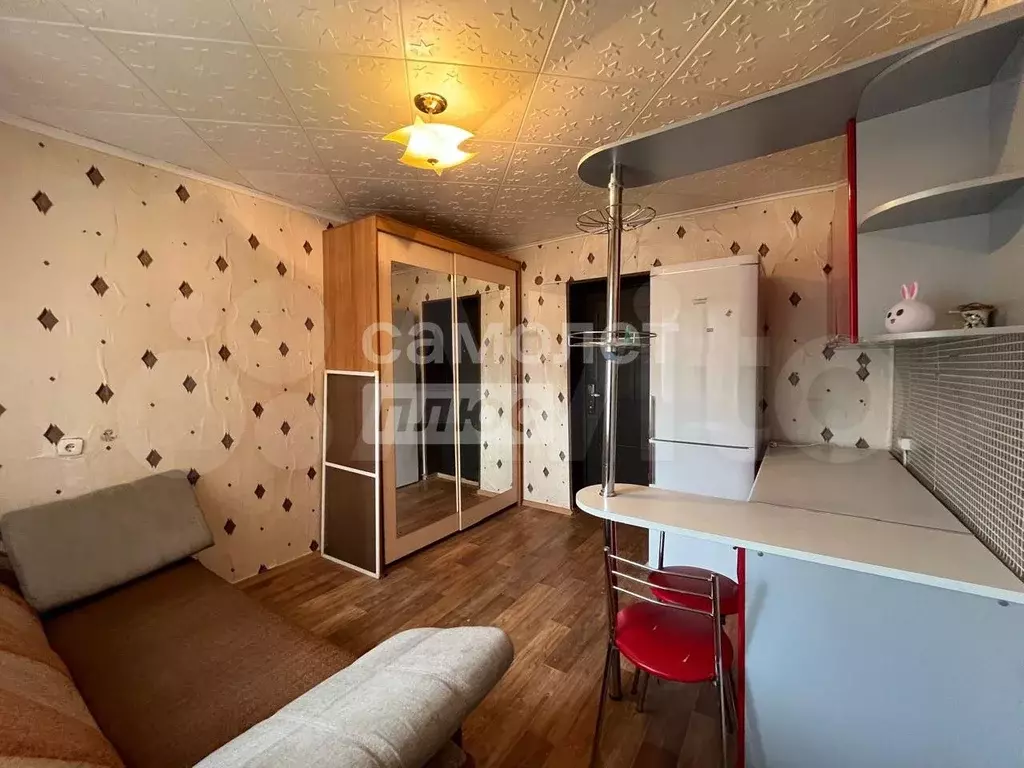Комната 12,1 м в 4-к., 4/9 эт. - Фото 1