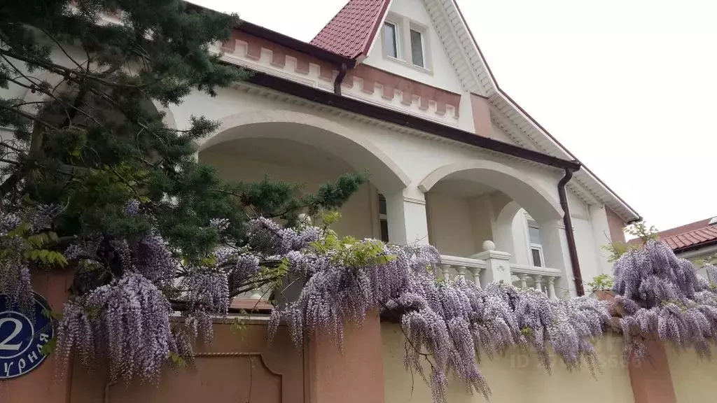 Дом в Крым, Ялта городской округ, Отрадное пгт ул. Лазурная, 2 (150 м) - Фото 0