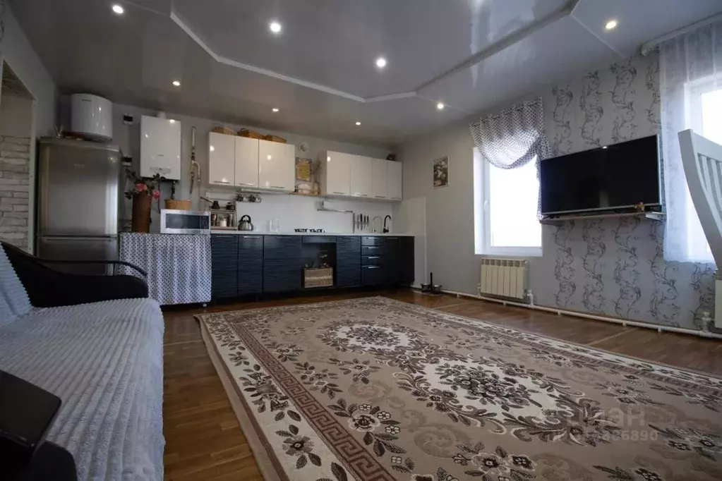 Дом в Пермский край, Оханский городской округ, с. Андреевка ул. ... - Фото 1