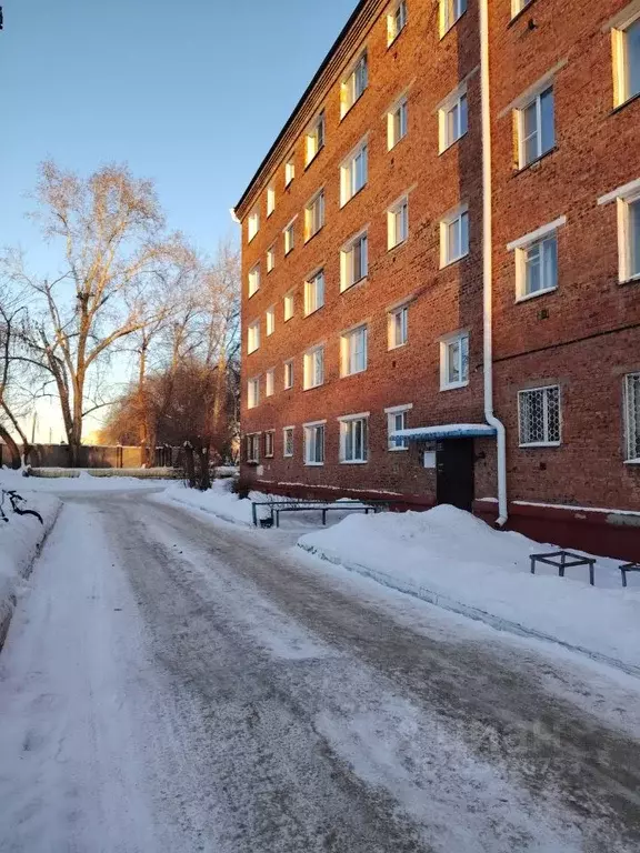 1-к кв. Омская область, Омск ул. Челюскинцев, 83А (32.1 м) - Фото 2