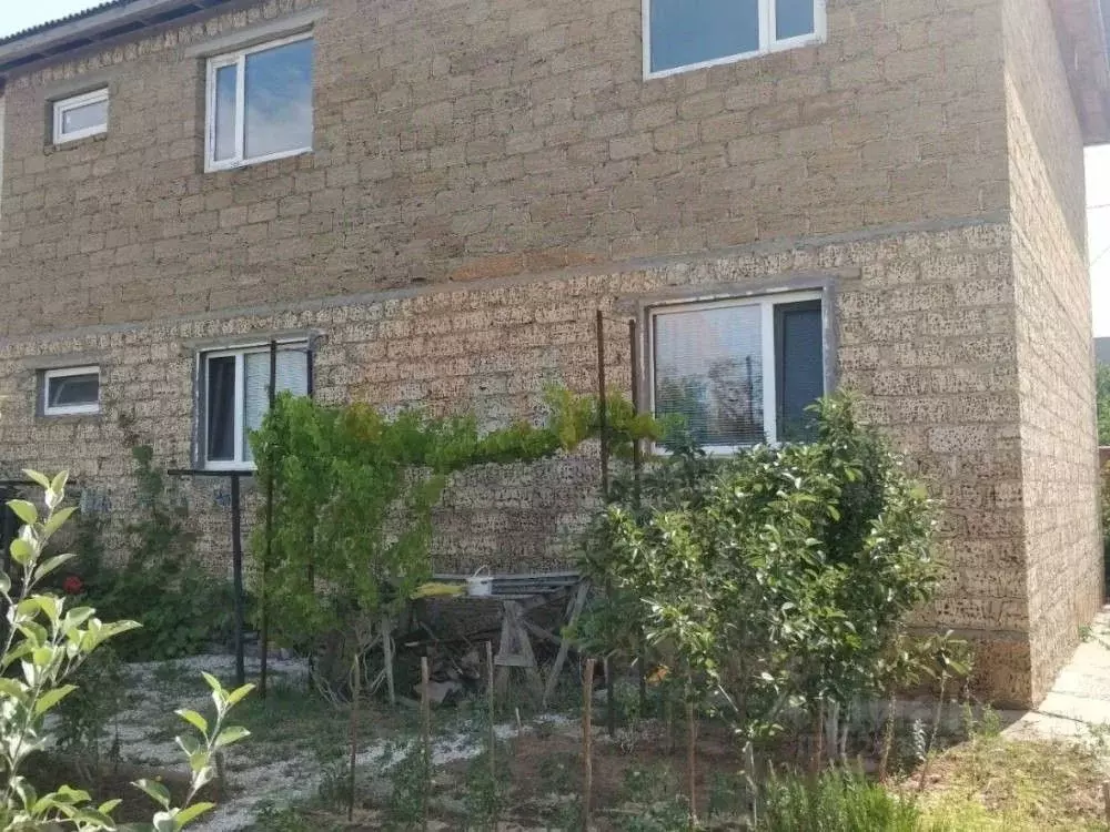 Дом в Крым, Сакский район, Новофедоровка пгт ул. Мира (151 м) - Фото 1