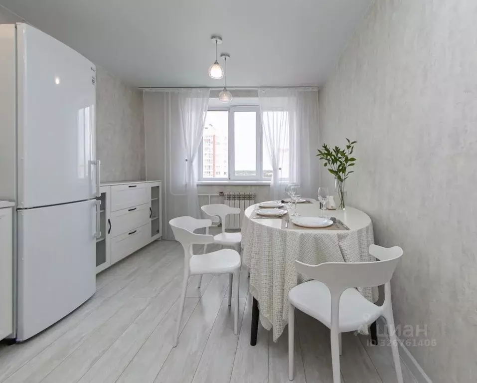 3-к кв. Томская область, Томск Черемошники мкр, ул. Кедровая, 34 (84.0 ... - Фото 1