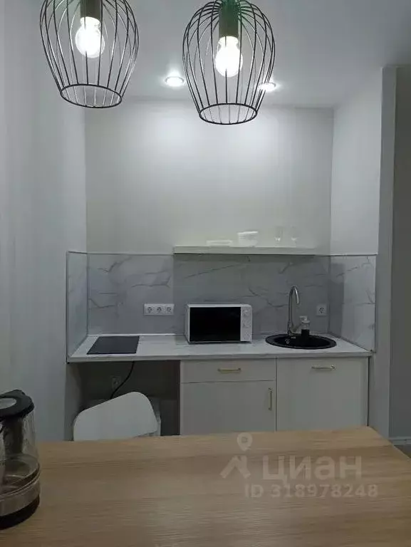 Студия Калмыкия, Элиста ул. Ю. Клыкова, 22 (25.0 м) - Фото 1