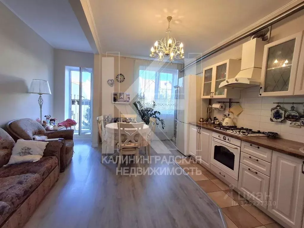 1-к кв. Калининградская область, Калининград просп. Мира, 141 (48.2 м) - Фото 2