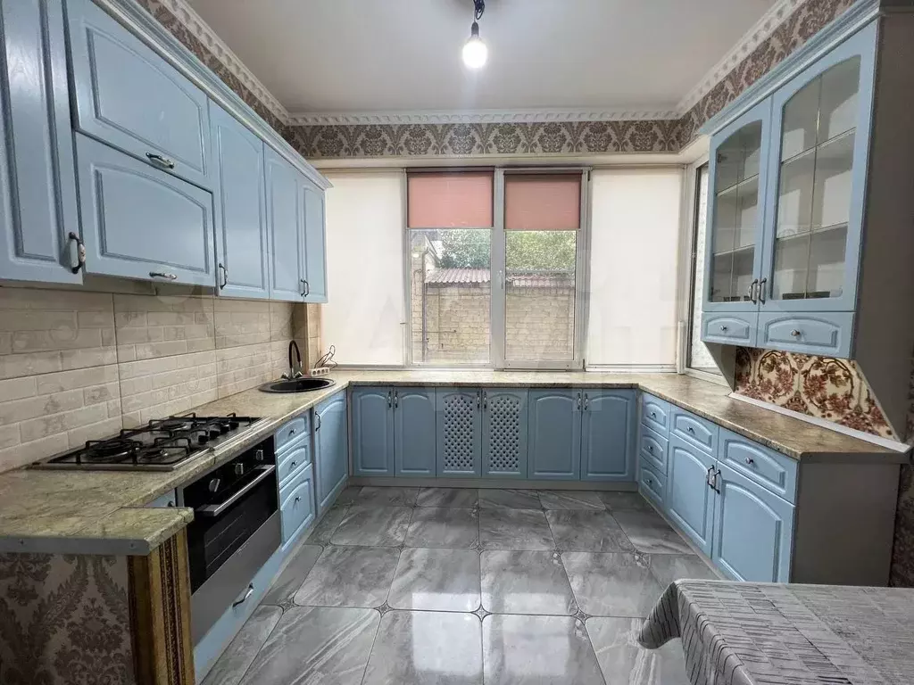 2-к. квартира, 74 м, 1/9 эт. - Фото 1