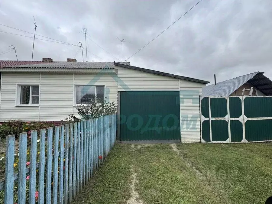 Дом в Новосибирская область, Колыванский район, д. Воробьево ... - Фото 0