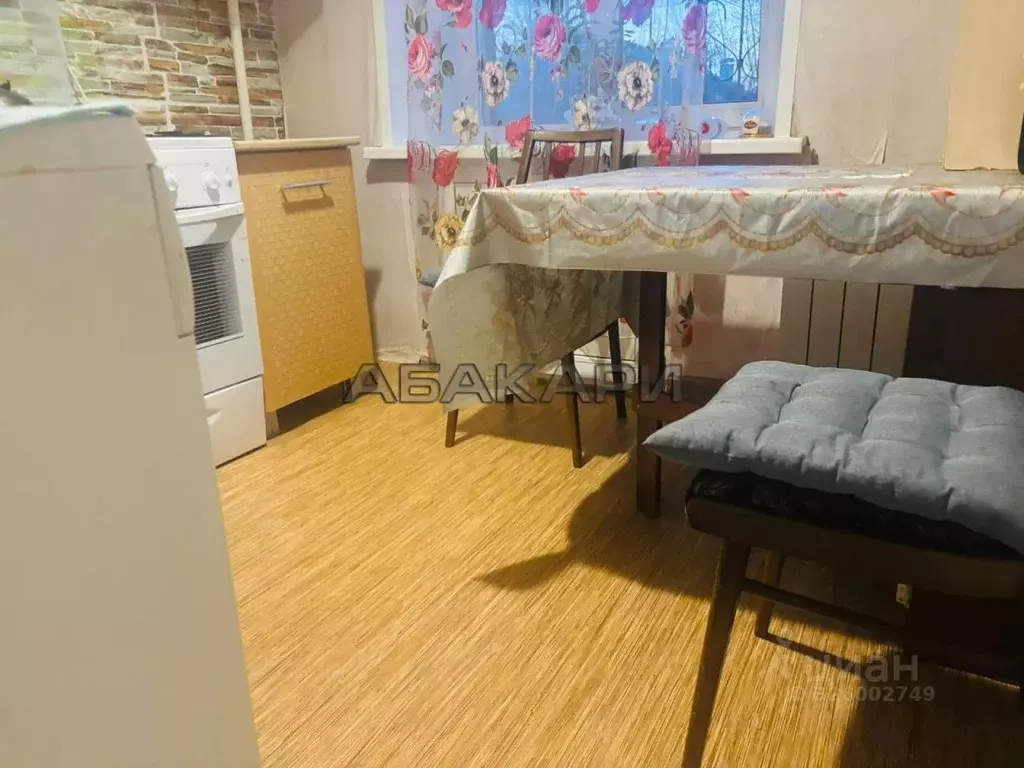 2-к кв. Красноярский край, Красноярск Волгоградская ул., 2 (38.0 м) - Фото 2