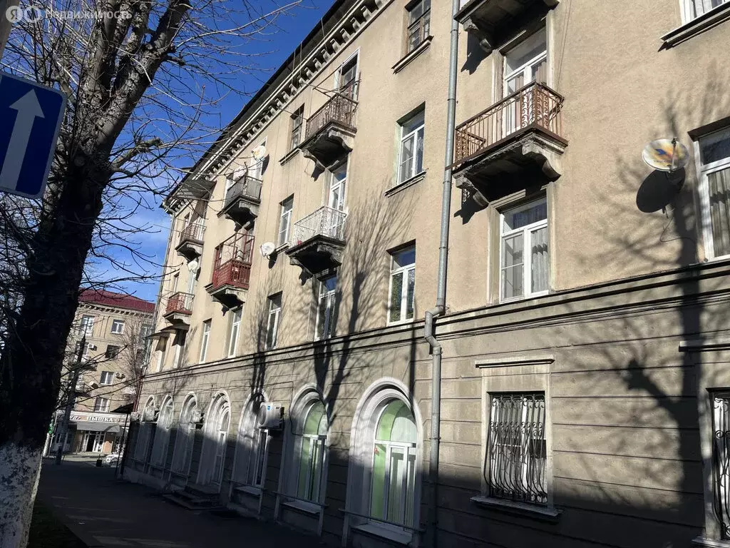 2-комнатная квартира: Владикавказ, улица Маркова, 2А (53 м) - Фото 1