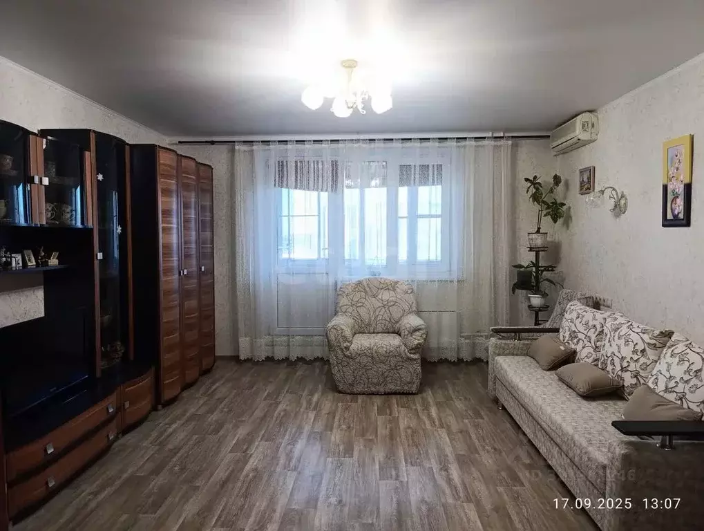 2-к кв. Астраханская область, Астрахань ул. Куликова, 62 (67.1 м) - Фото 1