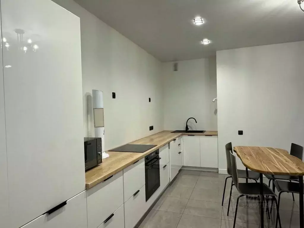 3-к кв. Чувашия, Чебоксары ул. Калинина, 93 (90.0 м) - Фото 1