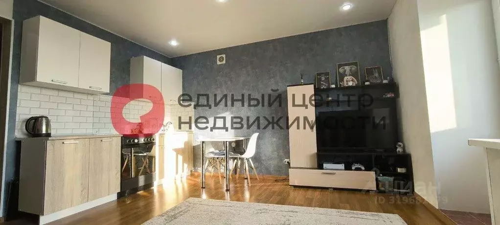 Студия Тюменская область, Тюмень Харьковская ул., 85а (30.0 м) - Фото 1