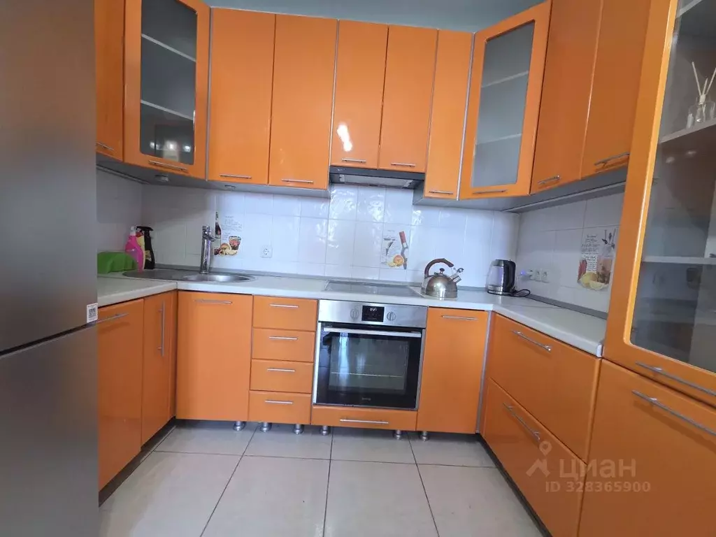 1-к кв. Волгоградская область, Волгоград Новоузенская ул., 6б (52.0 м) - Фото 1