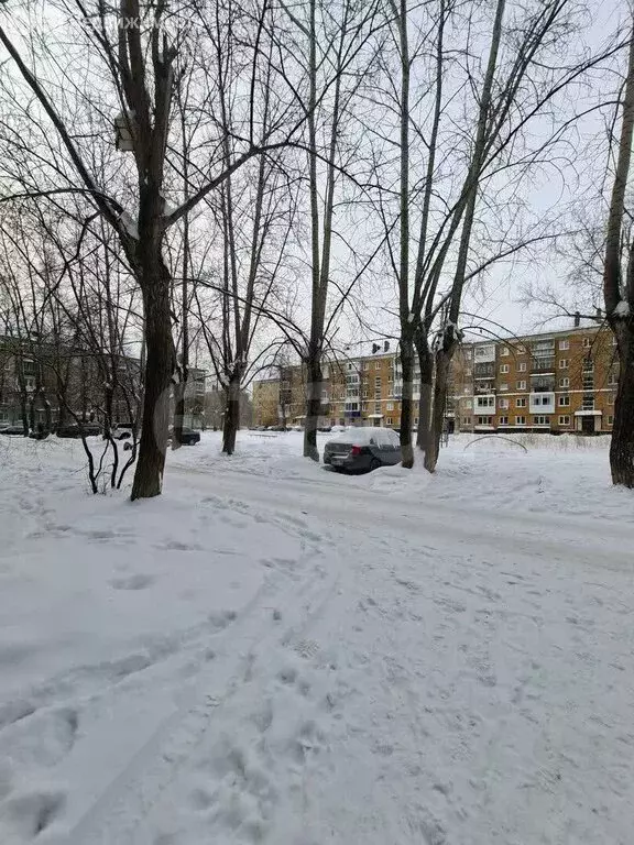 3-комнатная квартира: Нижний Тагил, улица Коминтерна, 66 (58 м) - Фото 1