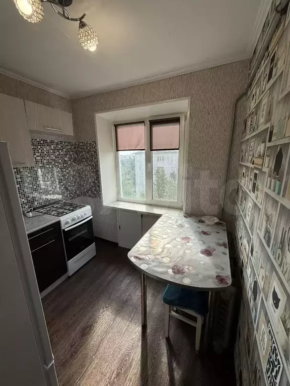 1-к. квартира, 30,2 м, 5/5 эт. - Фото 0