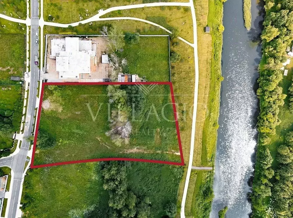 Участок в Московская область, Красногорск городской округ, д. ... - Фото 2