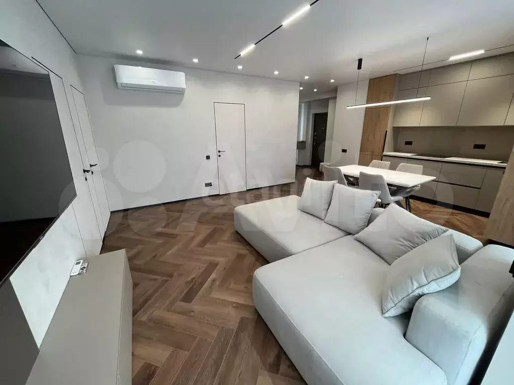 3-к. квартира, 70 м, 16/24 эт. - Фото 0