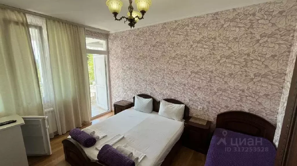 Комната Краснодарский край, Сочи ул. Свердлова, 29 (18.0 м) - Фото 1