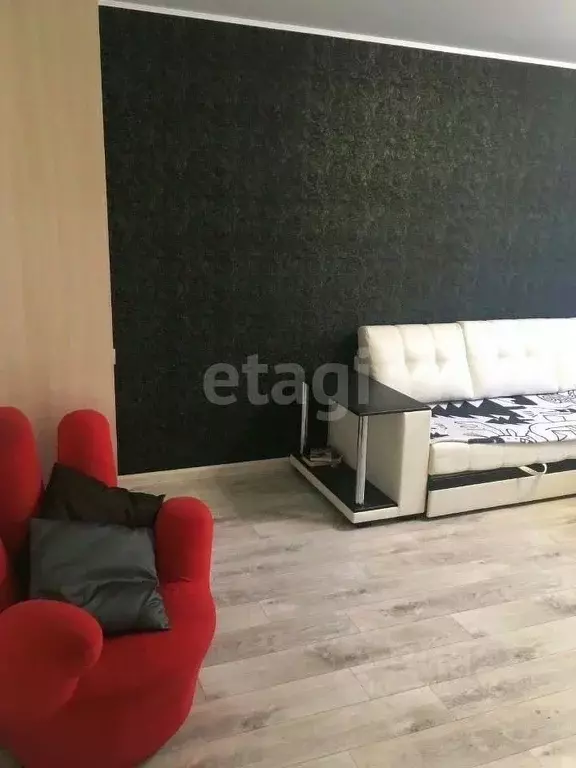 2-к кв. Самарская область, Тольятти Приморский бул., 18 (48.0 м) - Фото 1