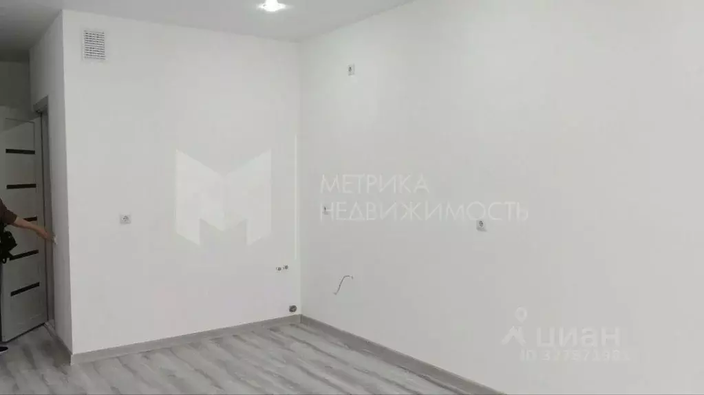 Студия Тюменская область, Тюмень ул. Павла Никольского, 14 (26.0 м) - Фото 2