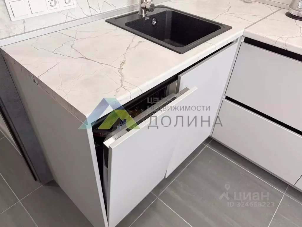 1-к кв. Волгоградская область, Волгоград ул. Иссы Плиева, 10В (35.0 м) - Фото 2