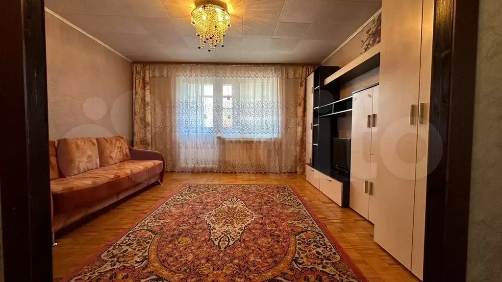 5-к. квартира, 50 м, 3/5 эт. - Фото 1