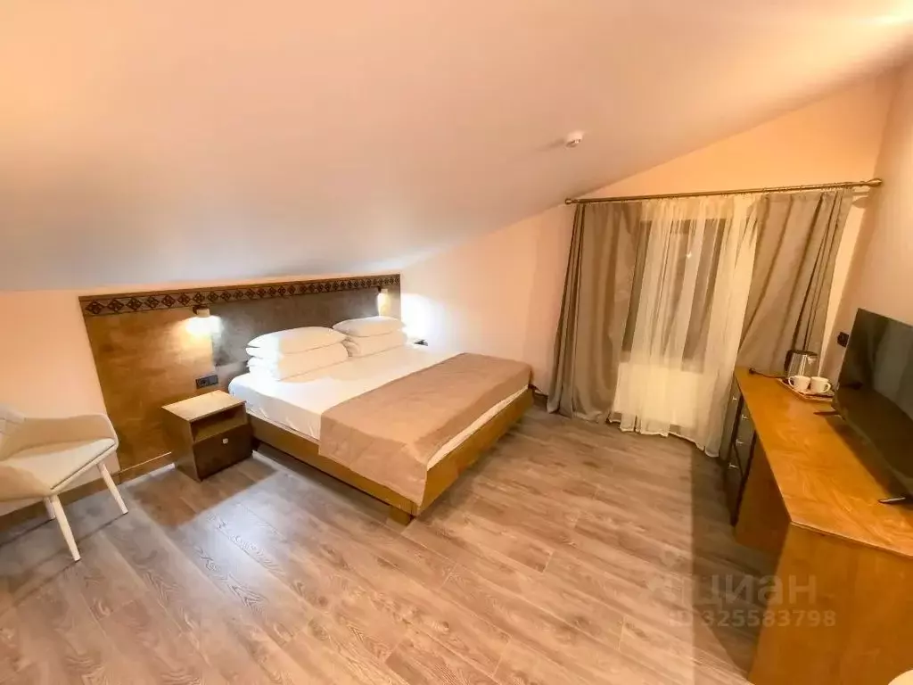 Комната Кабардино-Балкария, Эльбрусский район, с. Терскол ул. ... - Фото 1