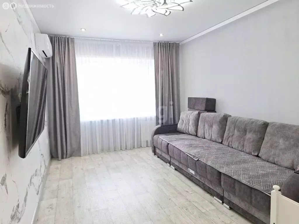 2-комнатная квартира: Стерлитамак, проспект Октября, 46 (57.6 м) - Фото 0