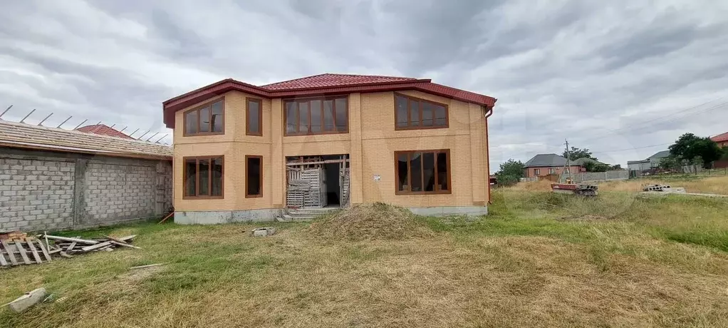Дом 430 м на участке 6 сот. - Фото 0
