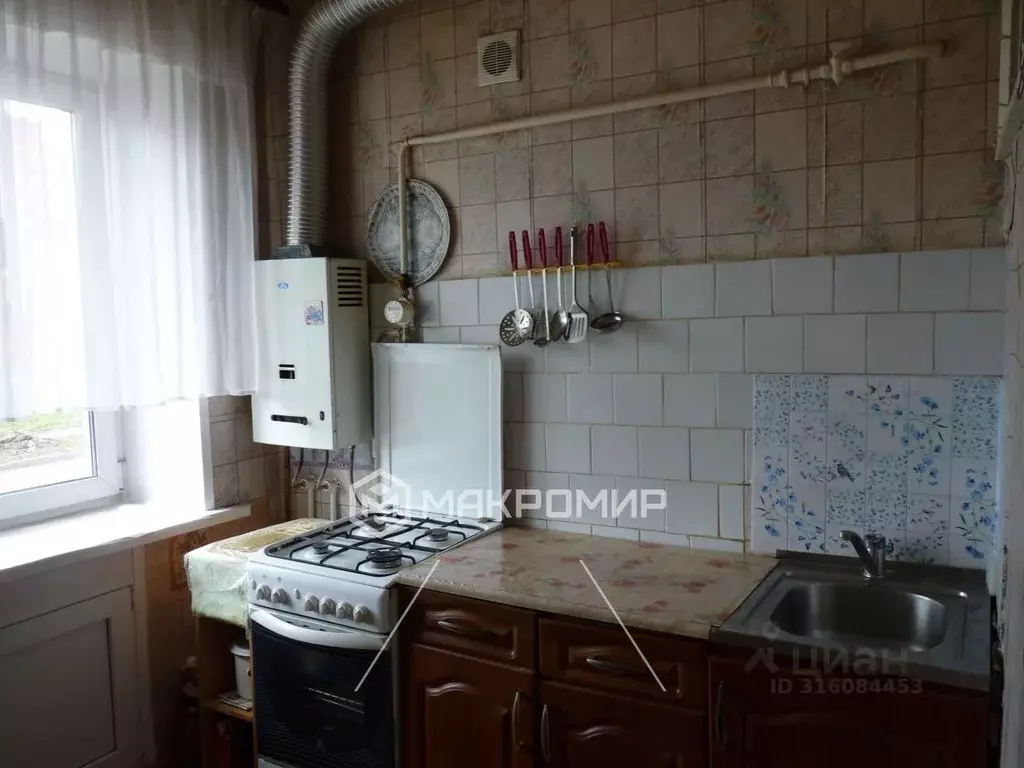 2-к кв. Орловская область, Орел Автовокзальная ул., 26 (43.7 м) - Фото 1