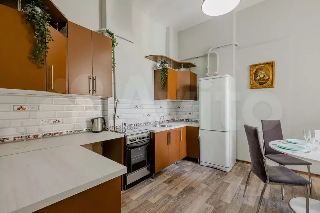 3-к. квартира, 100 м, 2/5 эт. - Фото 1