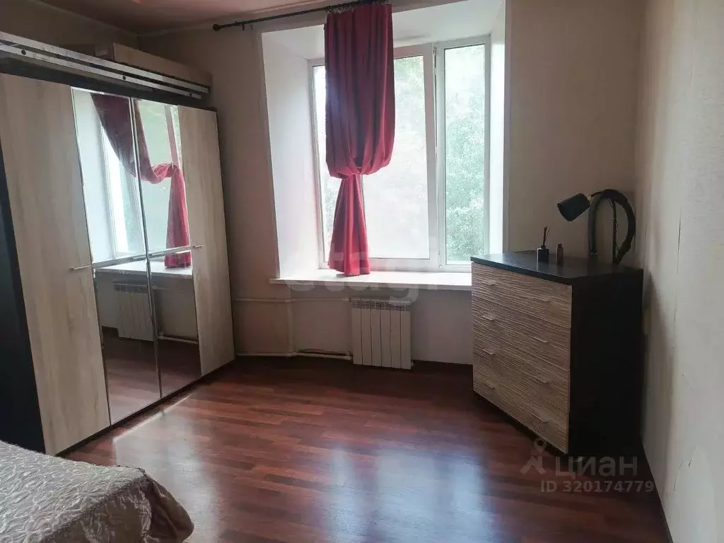 1-к кв. Тульская область, Тула ул. Кирова, 174 (38.0 м) - Фото 0