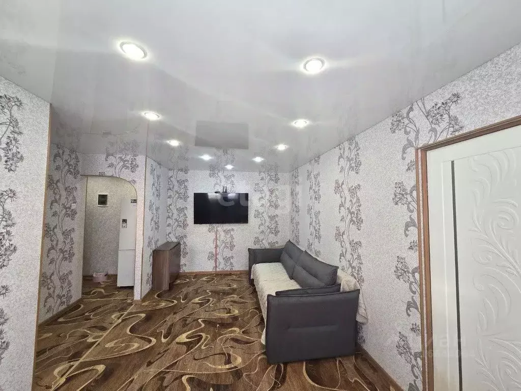 2-к кв. Красноярский край, Норильск Комсомольская ул., 44к1 (44.3 м) - Фото 0