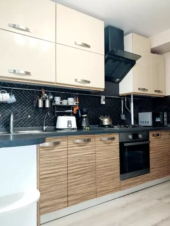 1-к кв. Чувашия, Новочебоксарск ул. Строителей, 5к1 (39.1 м) - Фото 2