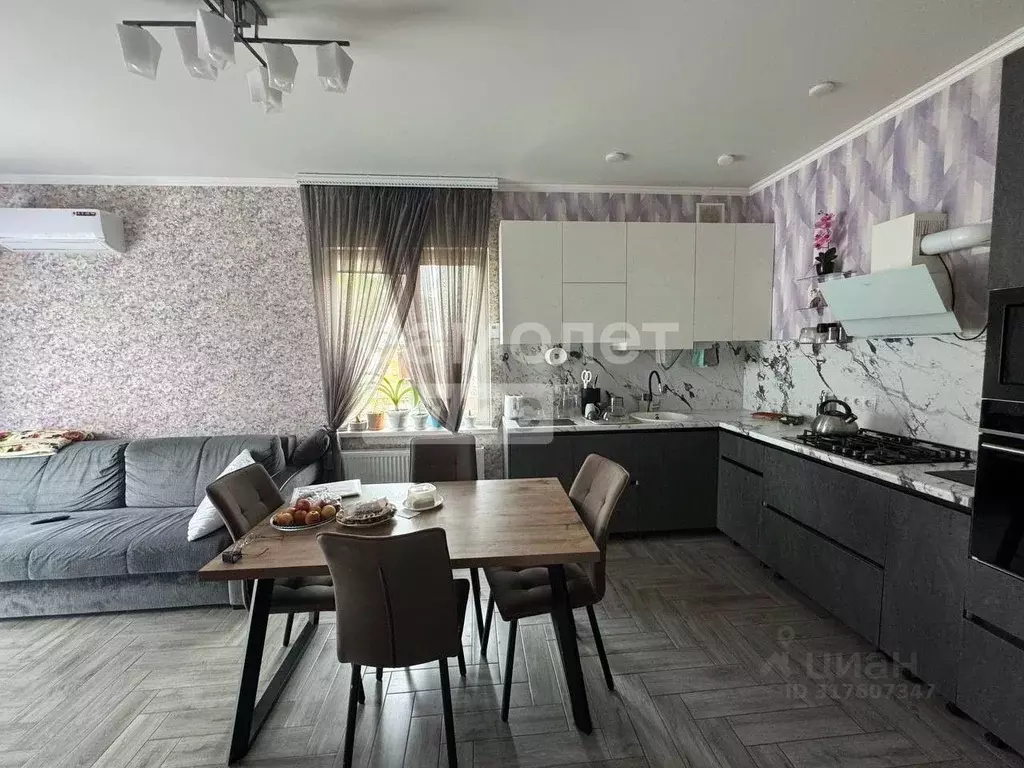 Дом в Краснодарский край, Динская ст-ца, Труд ДСНТ ул. Веселая (110 м) - Фото 0