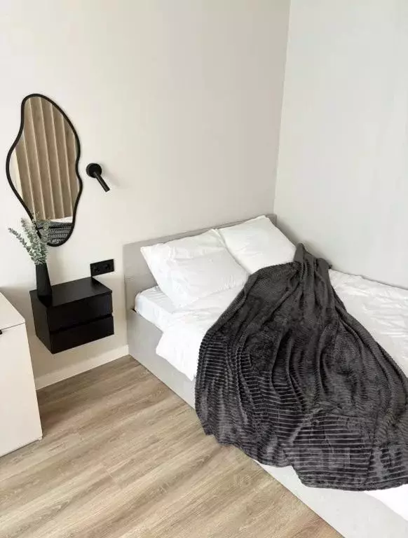 1-к кв. Удмуртия, Ижевск ул. 10 лет Октября, 49 (30.0 м) - Фото 2