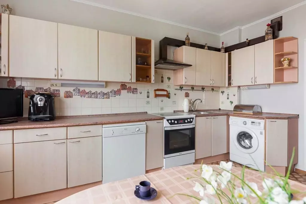 3-к кв. Санкт-Петербург Российский просп., 3К1 (80.0 м) - Фото 2