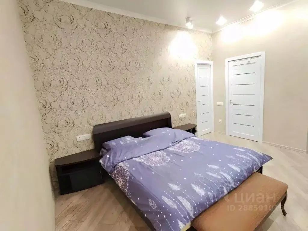 1-к кв. Татарстан, Казань ул. Павлюхина, 110В (65.0 м) - Фото 1