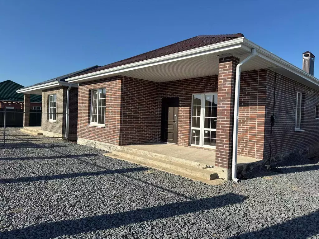 Дом в Ростовская область, Родионово-Несветайский район, Кутейниковское ... - Фото 1