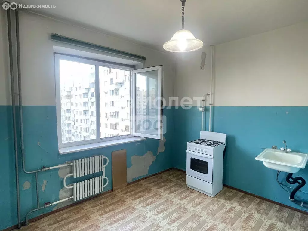 1-комнатная квартира: Омск, улица Малиновского, 12к3 (37 м) - Фото 0