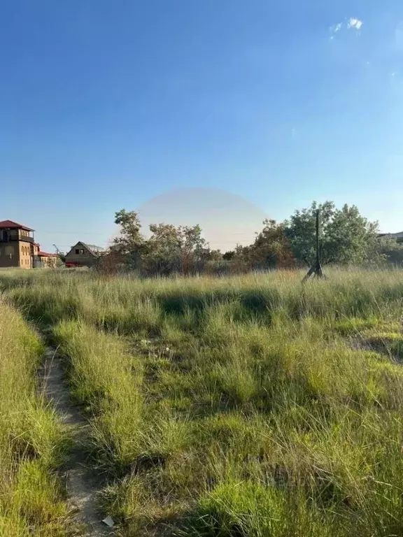 Участок в Крым, Сакский район, Лесновское с/пос, с. Прибрежное ул. ... - Фото 1