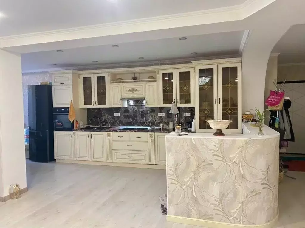 4-к кв. Ставропольский край, Ставрополь ул. Пирогова, 98/1 (200.0 м) - Фото 1