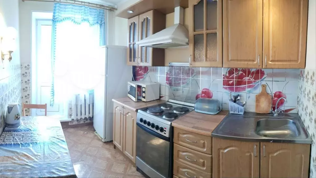 3-к. квартира, 64 м, 2/9 эт. - Фото 0
