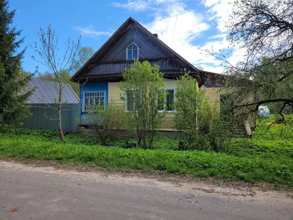 Дом в Псковская область, Великолукский район, Лычевская волость, д. ... - Фото 0