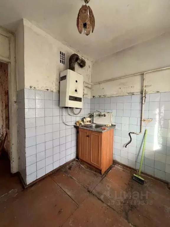 2-к кв. Псковская область, Псков Коммунальная ул., 12 (44.0 м) - Фото 0