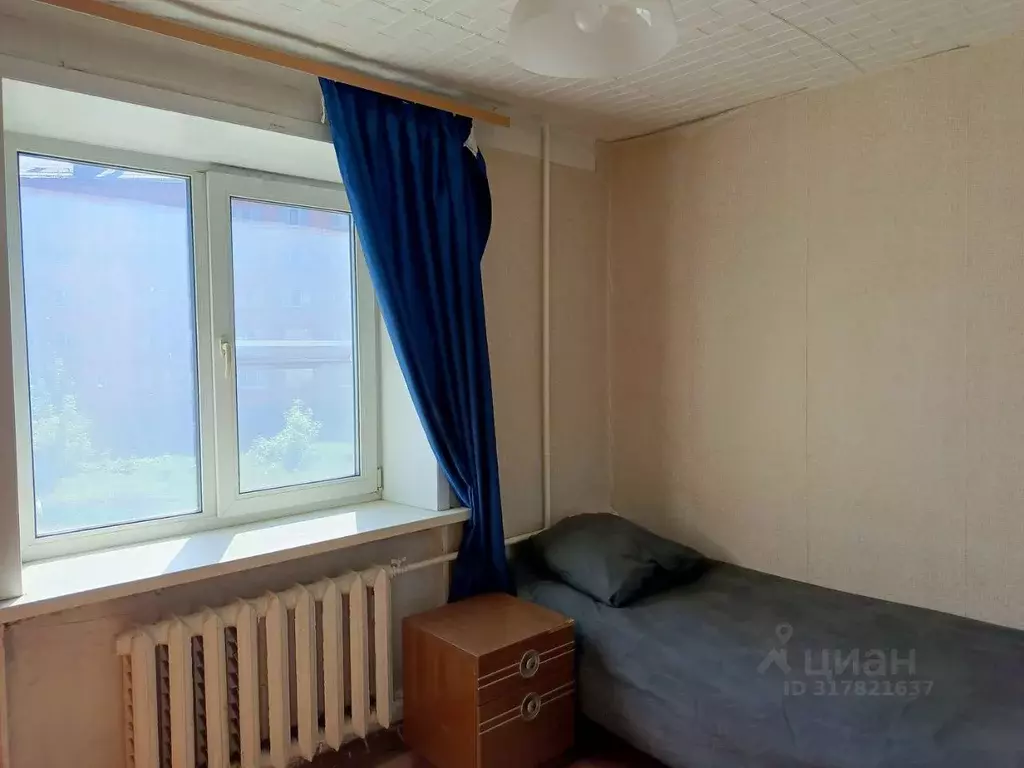 Комната Кемеровская область, Новокузнецк ул. Климасенко, 12/1 - Фото 2