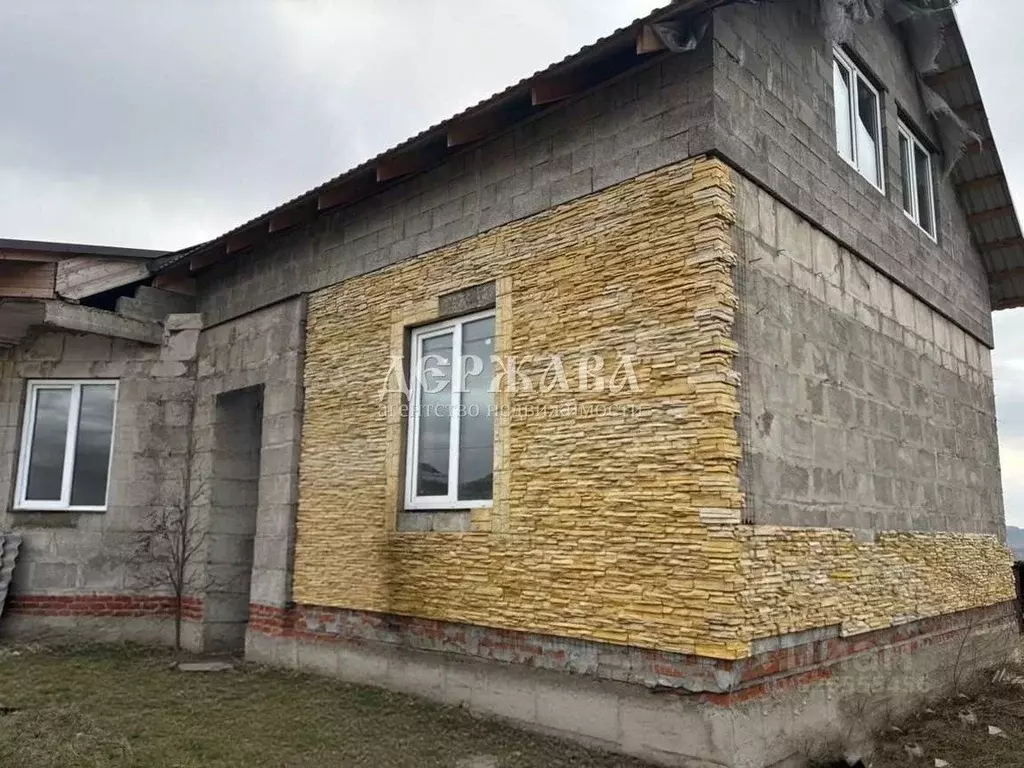 Коттедж в Белгородская область, Старый Оскол ул. Казацкая (156 м) - Фото 1