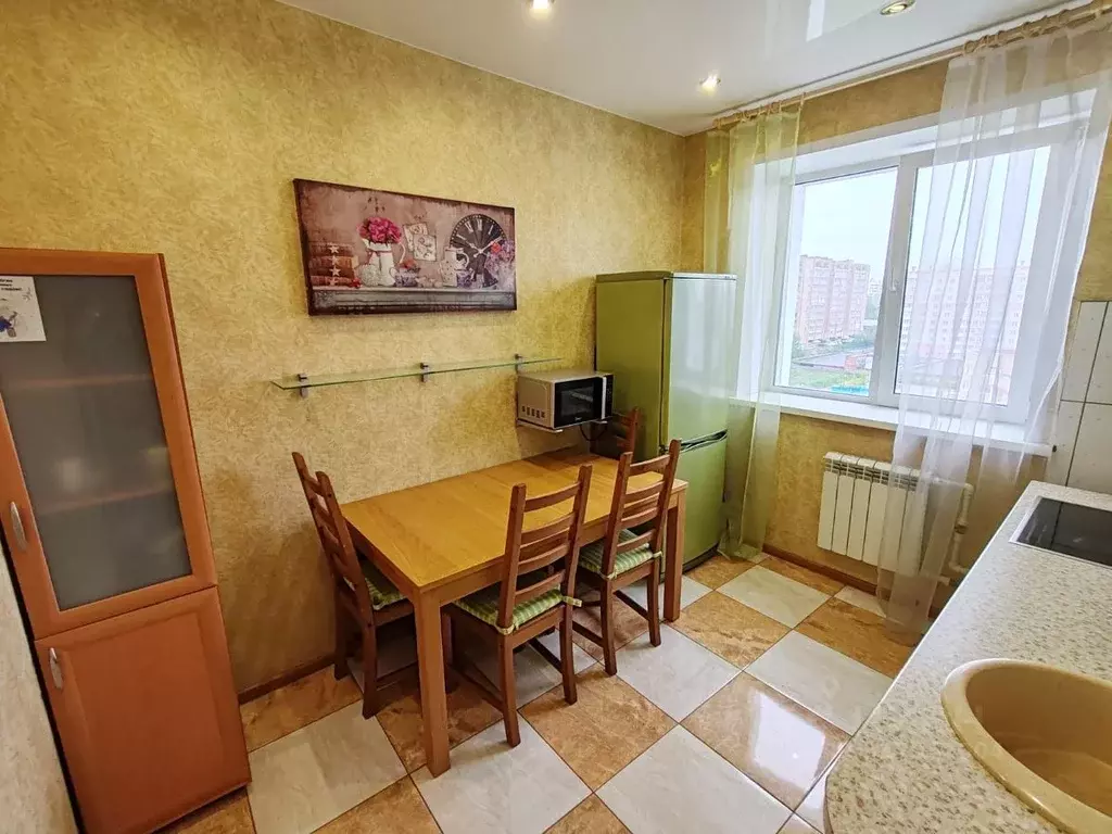 3-к кв. Новосибирская область, Новосибирск ул. Мясниковой, 8/2 (64.5 ... - Фото 0