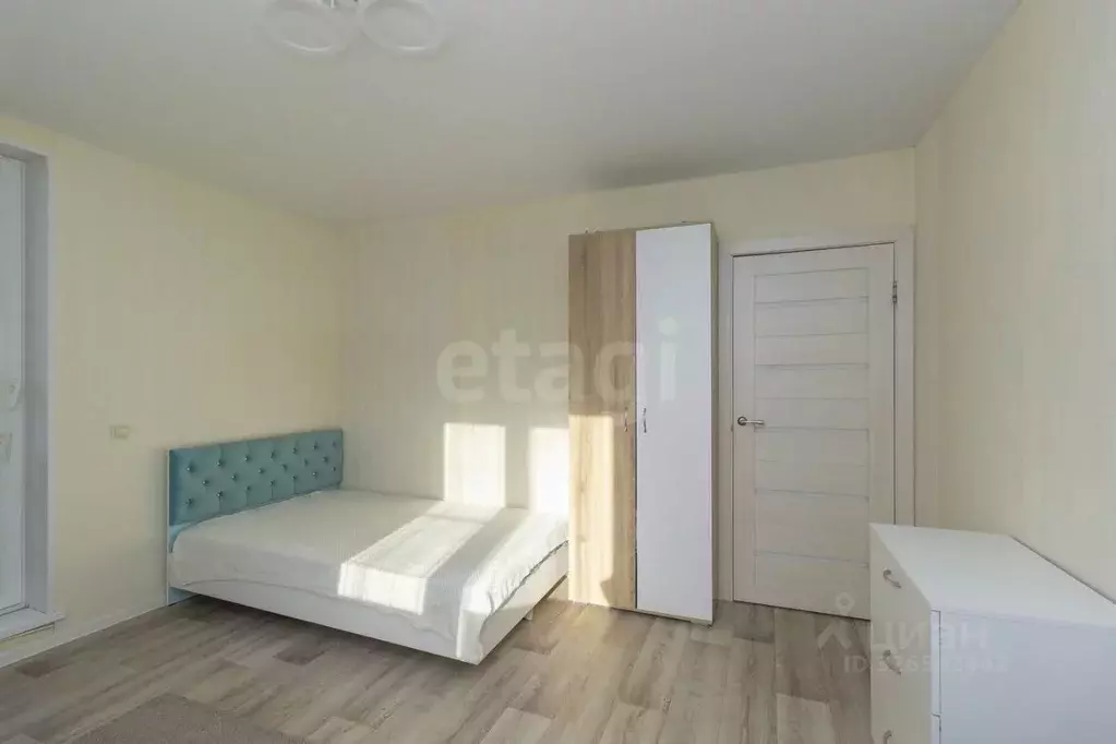 2-к кв. Омская область, Омск бул. М.М. Кузьмина, 21 (57.9 м) - Фото 1