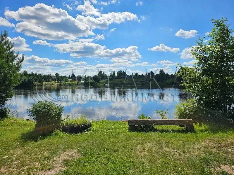 Дом в Ленинградская область, Подпорожский район, Важинское городское ... - Фото 1