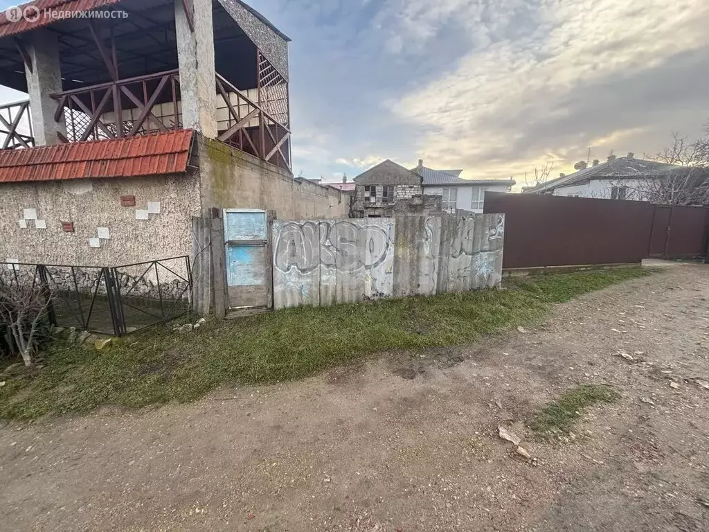 3-комнатная квартира: Феодосия, улица Рабочий Городок, 7 (78.6 м) - Фото 1